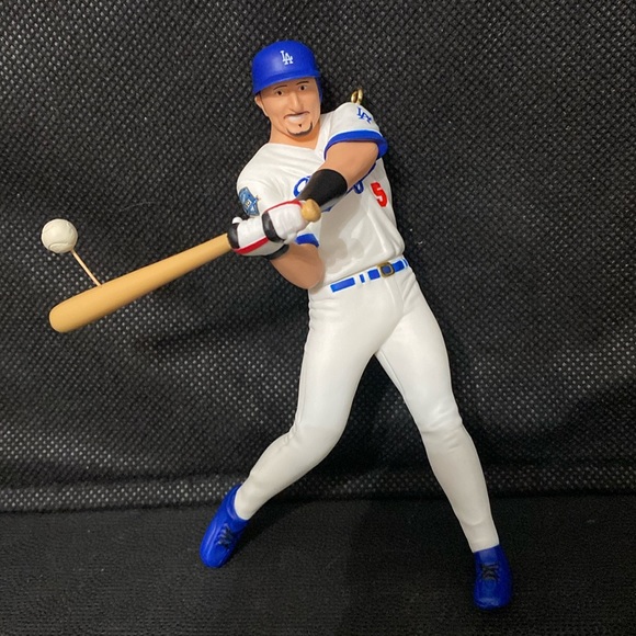 Nomar Garciaparra At the Ballpark 2008 Hallmark Ornament - Picture 4 of 6